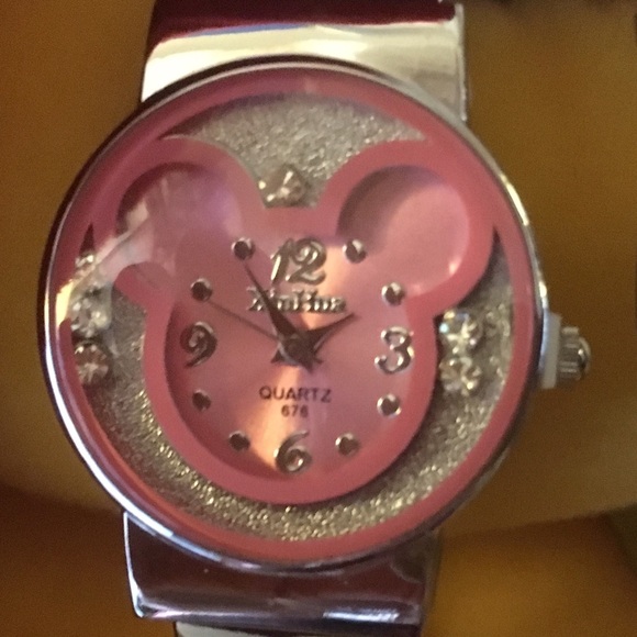 🎁Mickey bracelet/ bangle watches - Picture 3 of 3